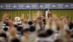  رهبر معظم انقلاب اسلامی در دیدار بسیجیان به‌مناسبت روز بسیج مطرح کردند؛ روایت شکست نقشه منطقه‌ای آمریکا به‌وسیله تفکر بسیجی و پرچمداری حاج قاسم سلیمانی