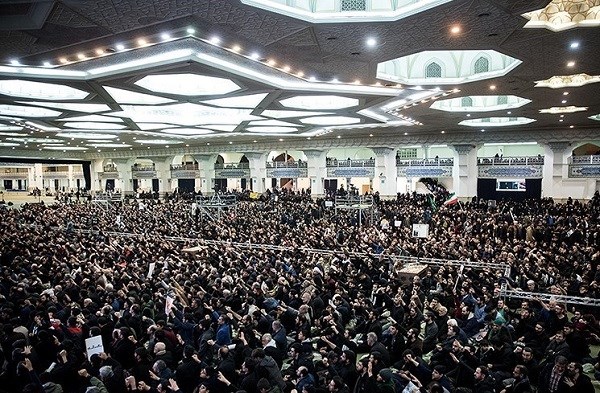 1627481_932 1627481_932